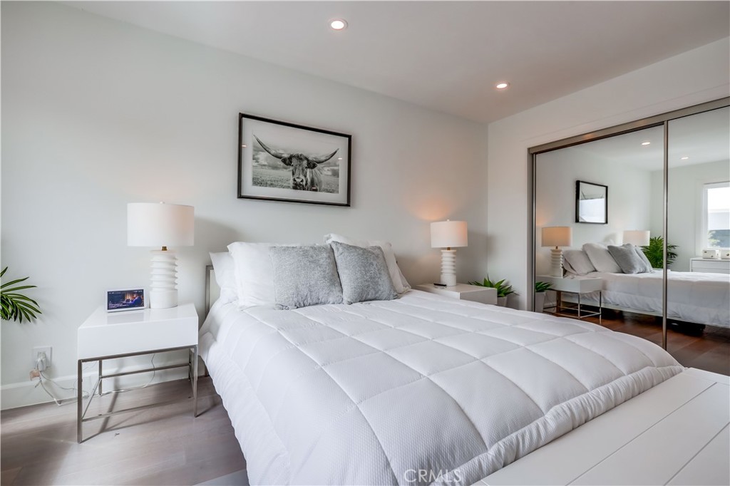 MLS #OC25226355 image #37