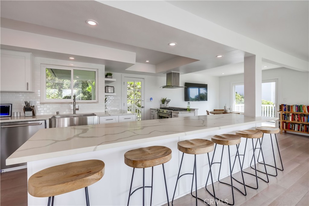 MLS #OC25226355 image #6