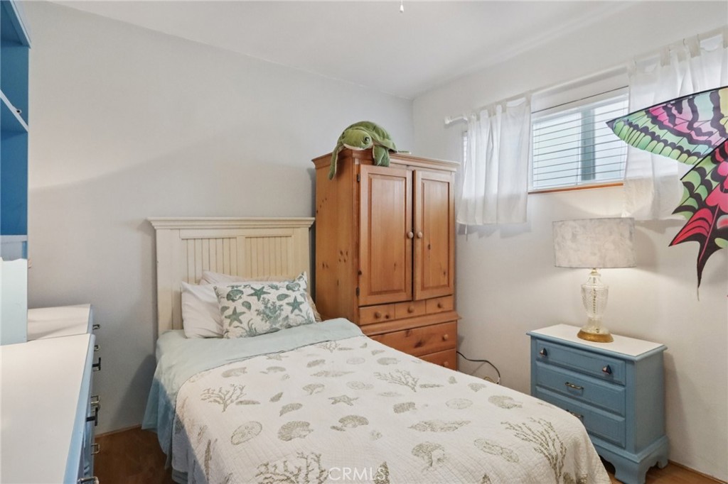 MLS #OC25226385 image #25