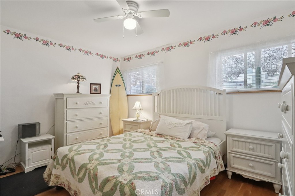 MLS #OC25226385 image #32