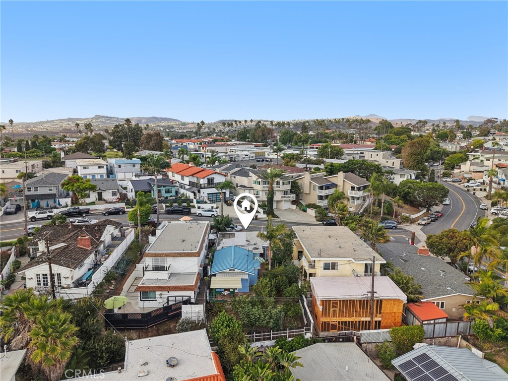 MLS #OC25226385 image #35