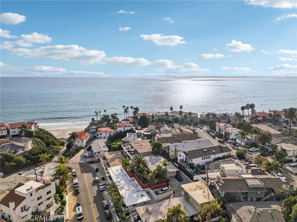 MLS #OC25226385 image #36