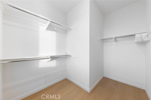 MLS #OC25226415 image #24