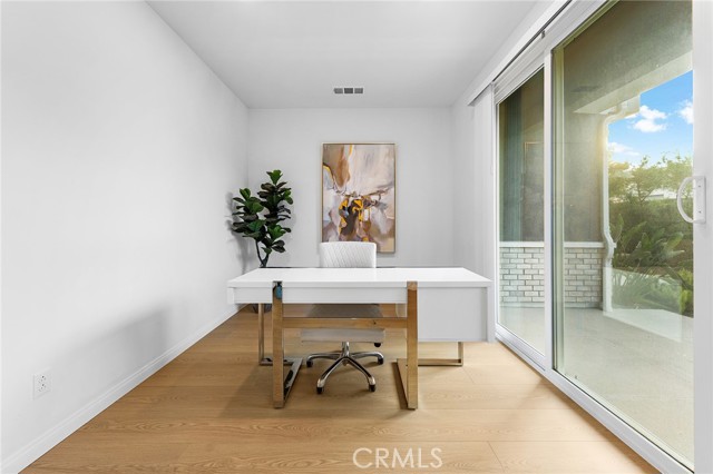 MLS #OC25226415 image #3