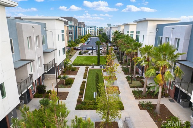 MLS #OC25226415 image #31