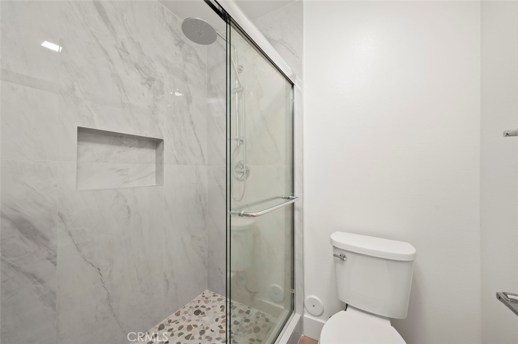 MLS #OC25226511 image #17