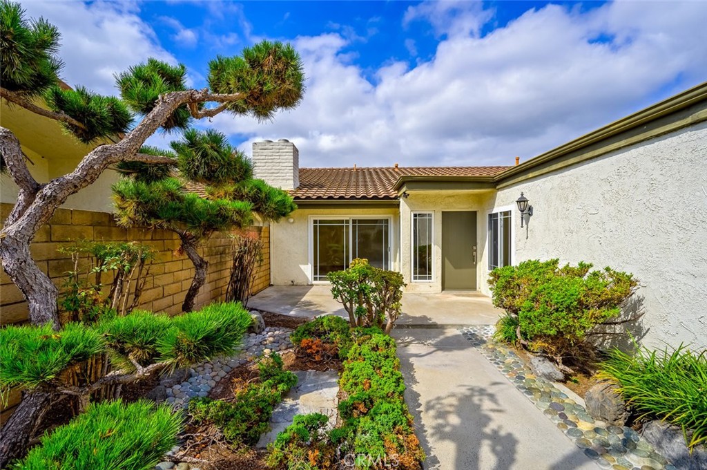 MLS #OC25226511 image #28