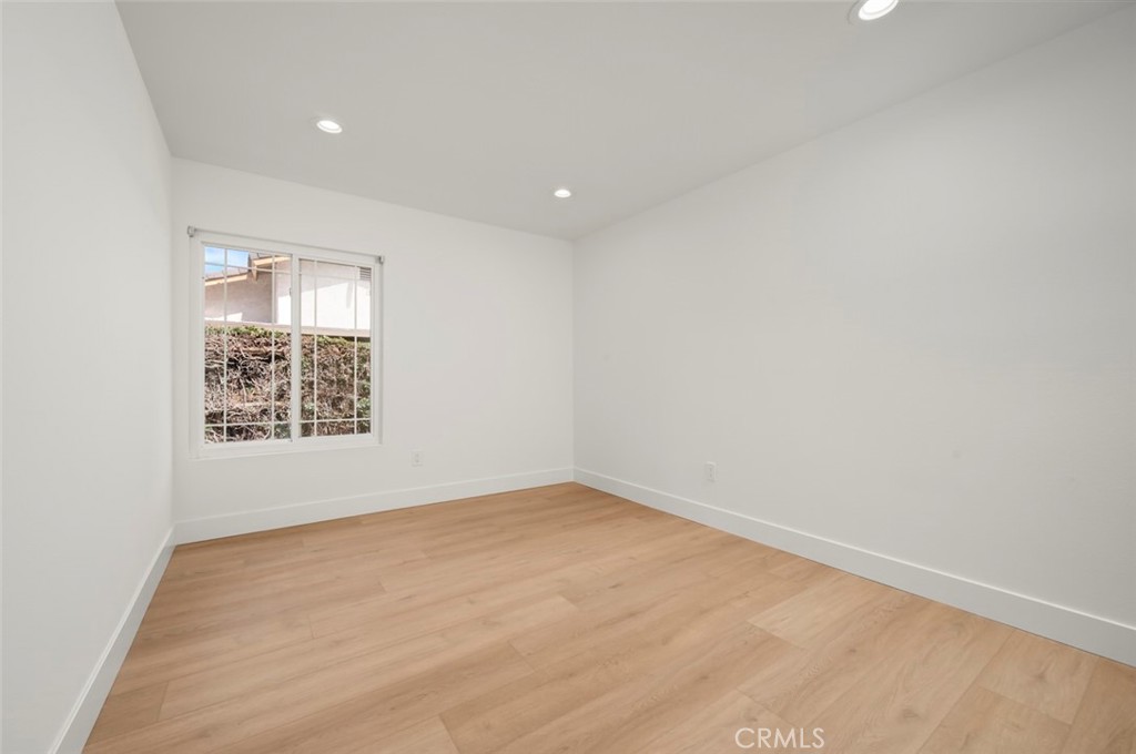 MLS #OC25226511 image #62