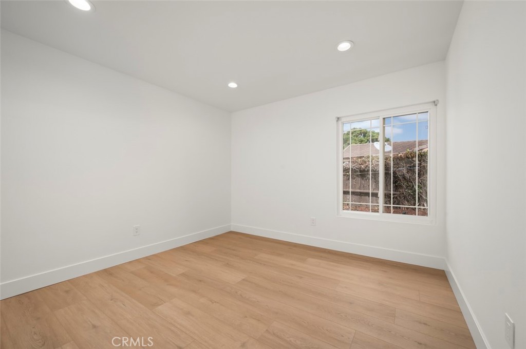 MLS #OC25226511 image #63