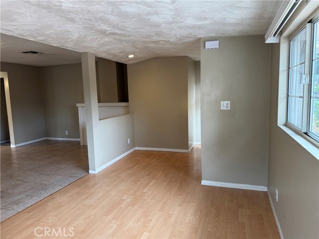 MLS #OC25226551 image #13