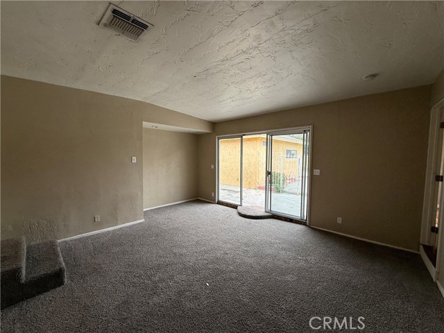 MLS #OC25226551 image #16