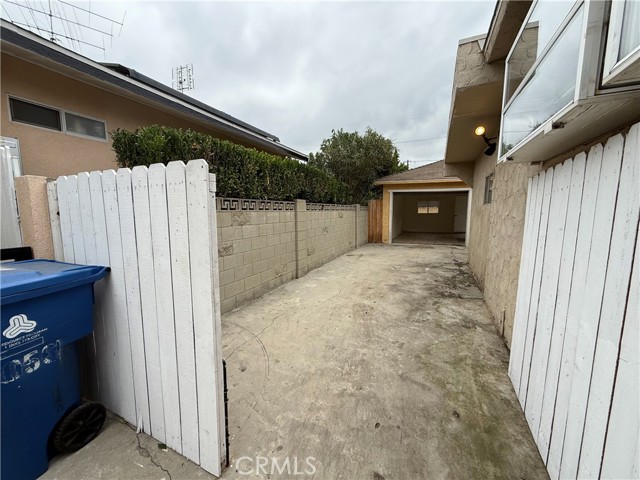 MLS #OC25226551 image #35