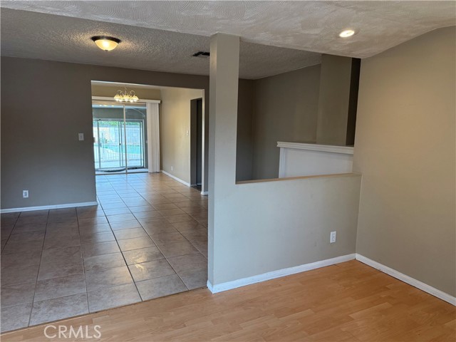 MLS #OC25226551 image #7