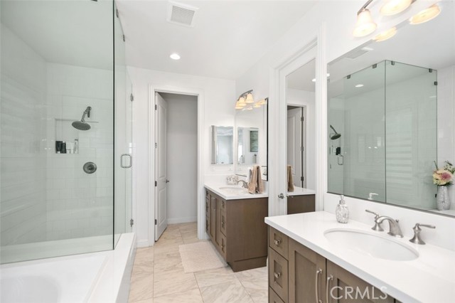 MLS #OC25226554 image #27