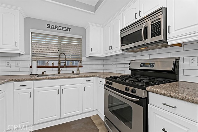 MLS #OC25226555 image #1