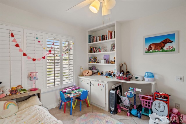 MLS #OC25226576 image #10