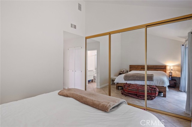 MLS #OC25226576 image #18