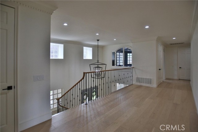 MLS #OC25226593 image #24