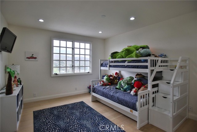 MLS #OC25226593 image #28