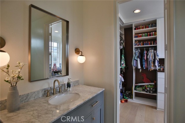 MLS #OC25226593 image #29