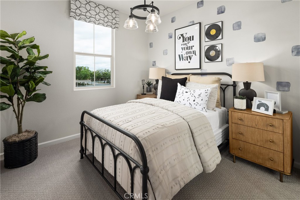 MLS #OC25226626 image #9