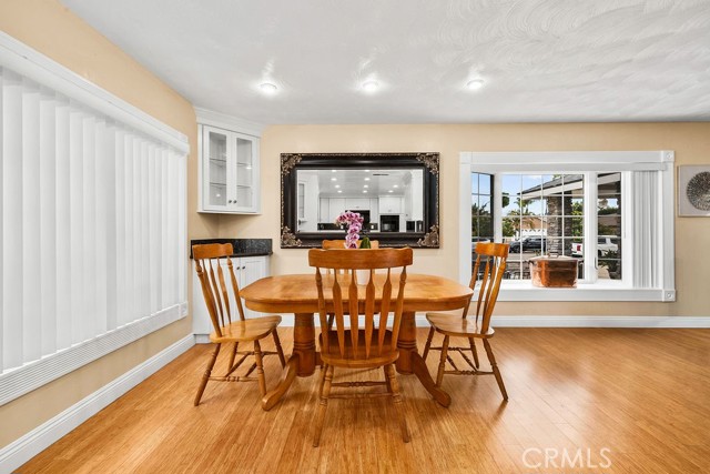 MLS #OC25226642 image #10