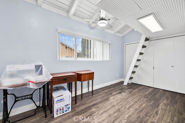 MLS #OC25226642 image #24