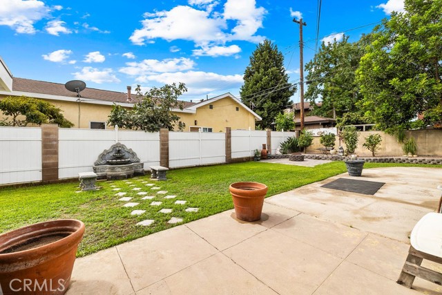 MLS #OC25226642 image #32