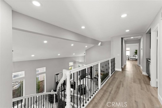 MLS #OC25226710 img 12