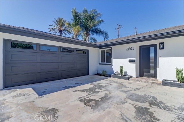 MLS #OC25226724 image #0