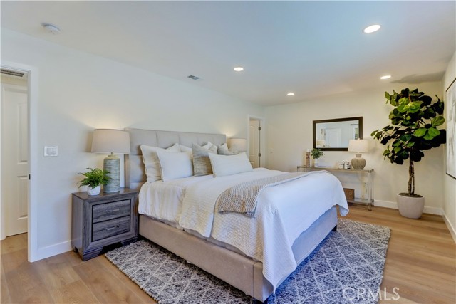 MLS #OC25226724 image #22