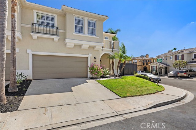 MLS #OC25226750 image #1