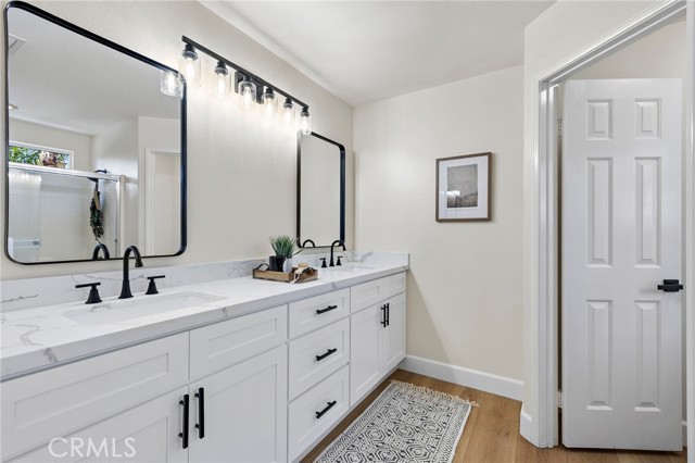 MLS #OC25226750 image #25