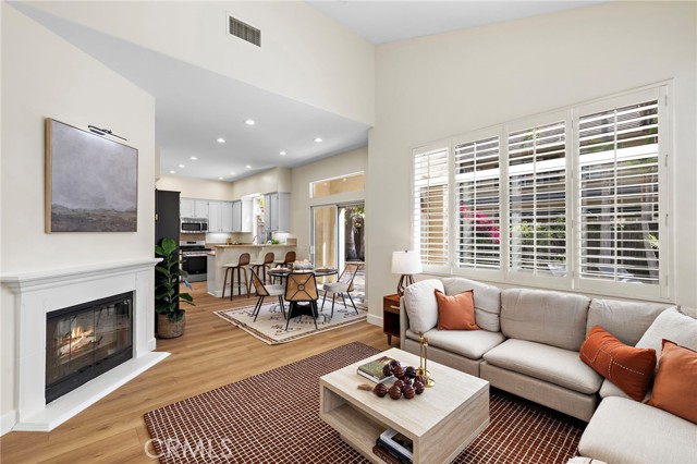 MLS #OC25226750 image #3