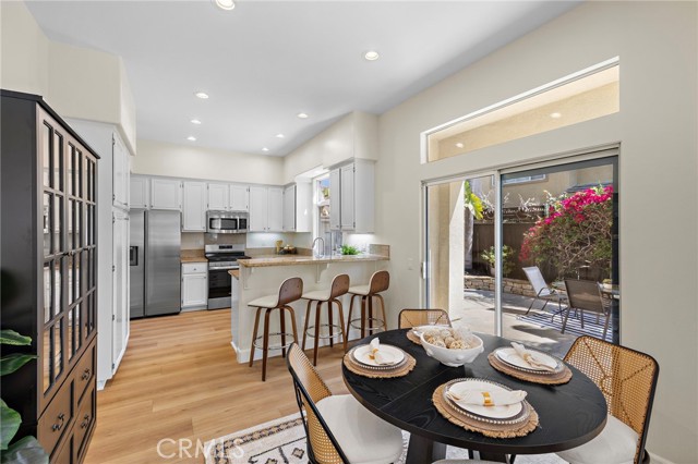 MLS #OC25226750 image #5