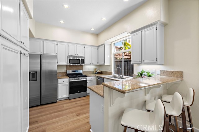 MLS #OC25226750 image #6