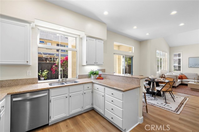 MLS #OC25226750 image #7