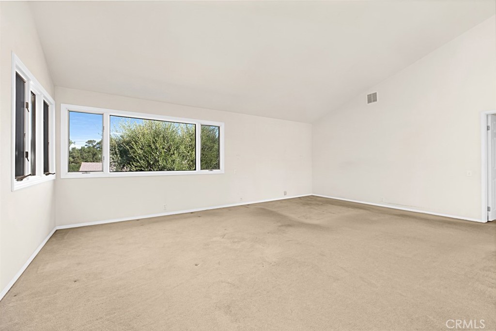 MLS #OC25226770 image #12