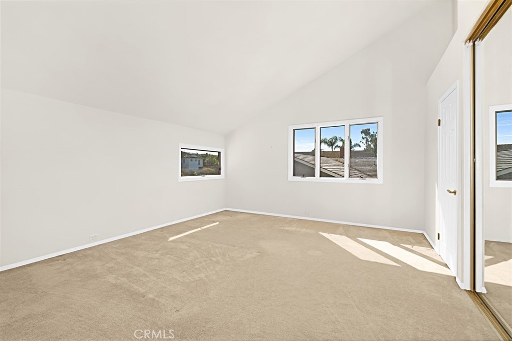 MLS #OC25226770 image #17