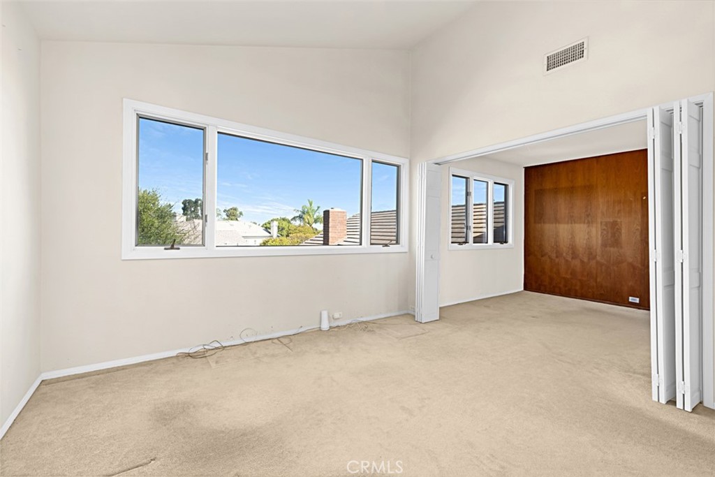 MLS #OC25226770 image #19