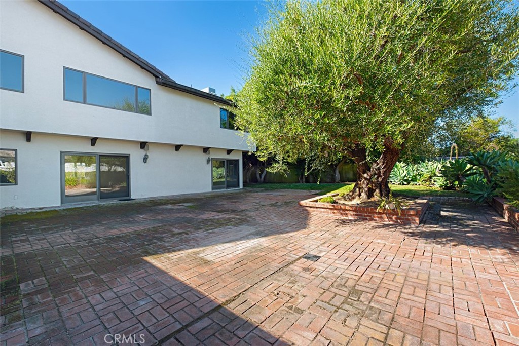 MLS #OC25226770 image #25