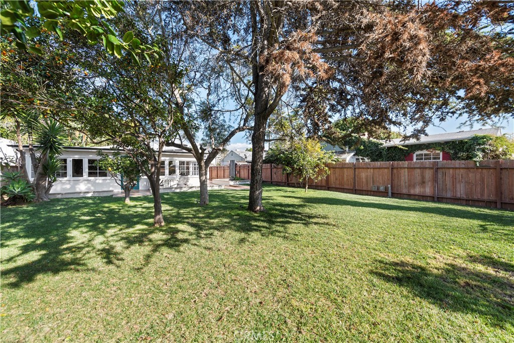 MLS #OC25226856 image #10