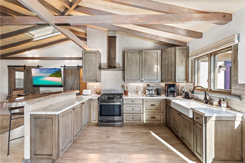 MLS #OC25226856 image #12