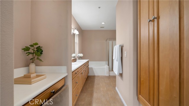 MLS #OC25226873 image #12