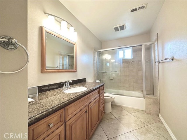 MLS #OC25226875 image #23