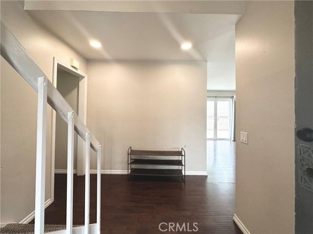 MLS #OC25226875 image #5