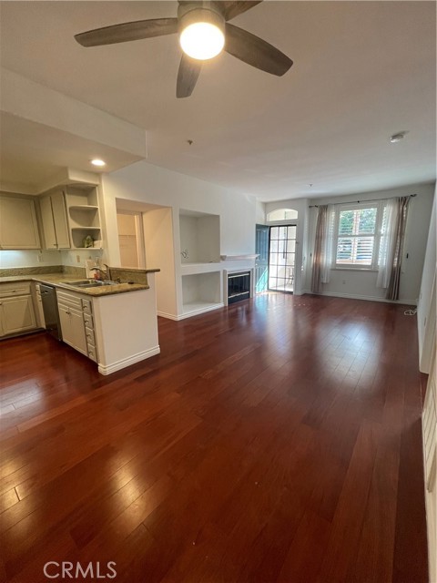 MLS #OC25227011 image #6