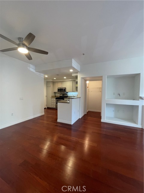 MLS #OC25227011 image #7