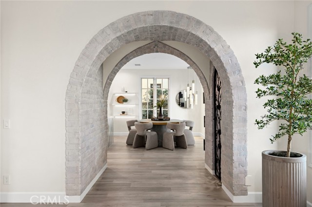 MLS #OC25227184 image #10