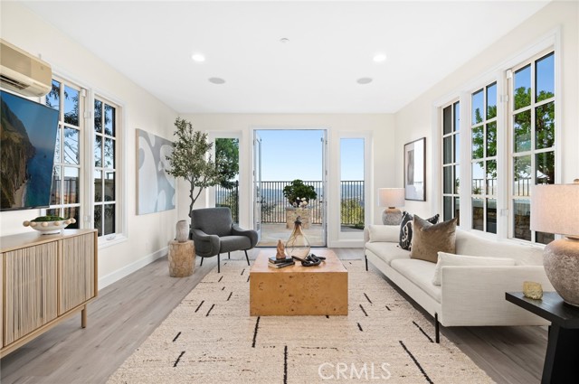 MLS #OC25227184 image #19